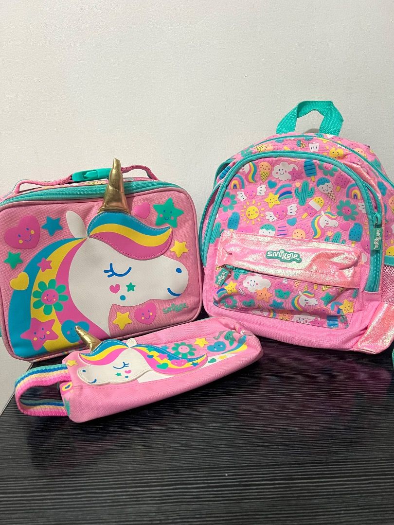 Original Smiggle teeny tiny set (Category: Babies & Kids Fashion) located in Caloocan City. Submitted by petaterose14390 (Listing ID 1370748540, Image 1). Description: May tawad pa sa sure buyer.
