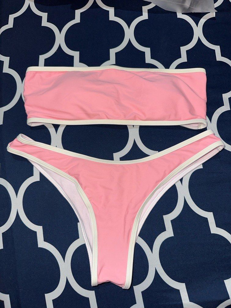 Shein Pink 2 Piece Bandeau Bikini Set (Category: Bikinis & Swimsuits) located in Manila. Submitted by sharmscarousel (Listing ID 1370626792, Image 1). Description: Brand new Shein bikini RFS: decluttering! Never used, doesn’t fit me Can be bundled with other bikinis posted in my listings.