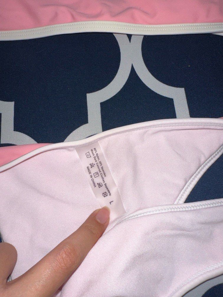 Shein Pink 2 Piece Bandeau Bikini Set (Category: Bikinis & Swimsuits) located in Manila. Submitted by sharmscarousel (Listing ID 1370626792, Image 3). Description: Brand new Shein bikini RFS: decluttering! Never used, doesn’t fit me Can be bundled with other bikinis posted in my listings.