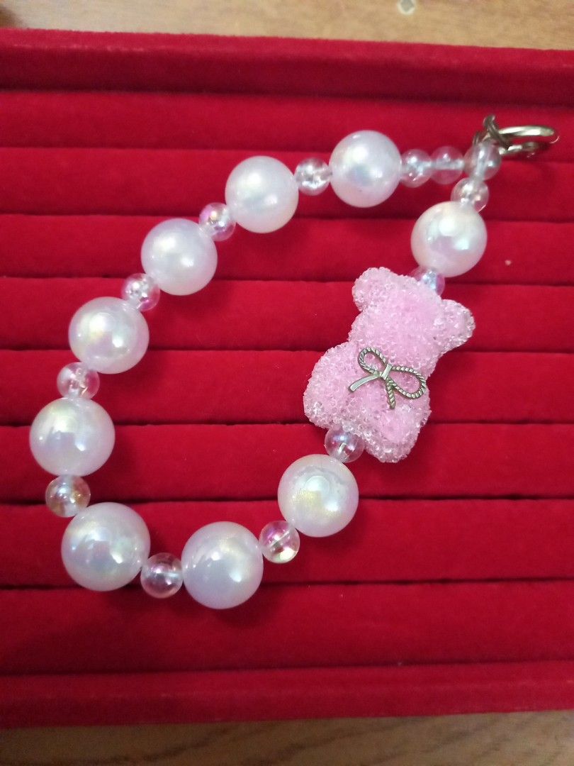 Premium phone charms (Category: Charms) located in Mandaue City. Submitted by vlard21 (Listing ID 1370770590, Image 3). Description: .