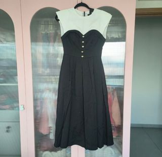 (Category: ) located in . Submitted by imashopperholic (Listing ID 1370702369, Image 1). Description: .