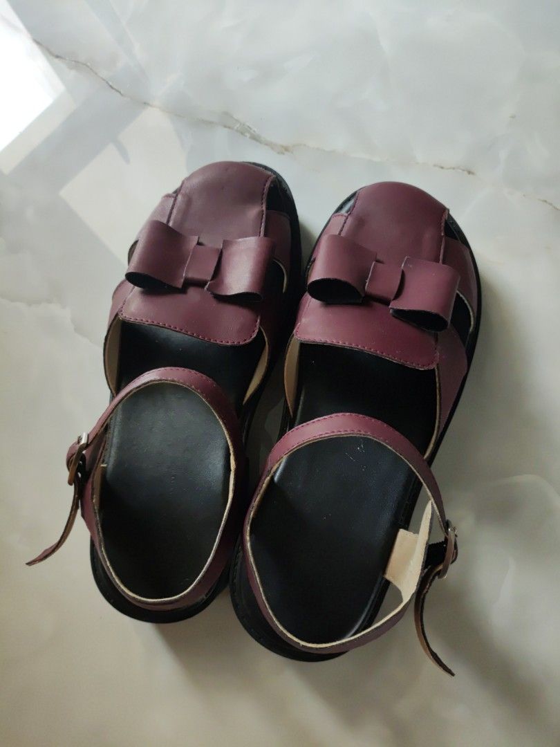 SANDAL BEAJOVE SIZE 37
