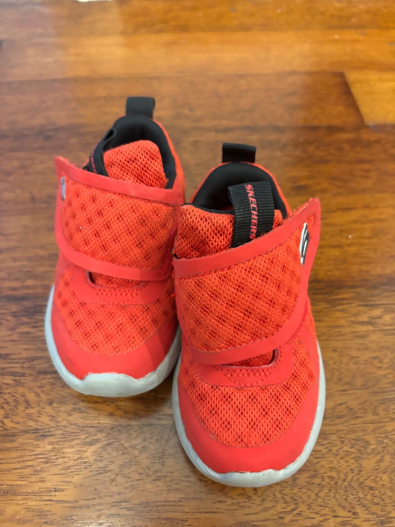 Skechers baby, Babies & Kids, Babies & Kids Fashion on Carousell