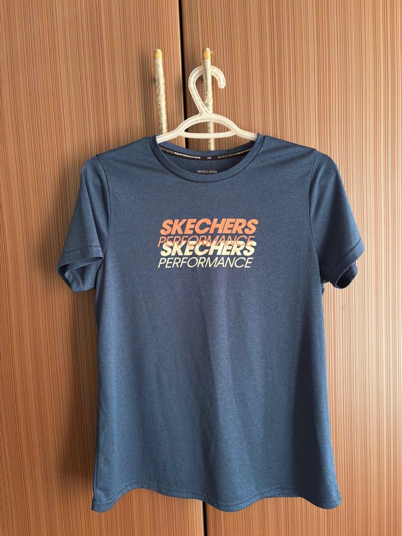 Skechers Jersey Shirt (Category: Shirts) located in Taguig. Submitted by raninini (Listing ID 1370688055, Image 1). Description: - XL on tag - best fit on medium to large.