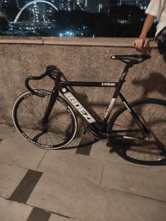 (Category: ) located in . Submitted by chatchatchaplang_fixie (Listing ID 1370740189, Image 1). Description: .