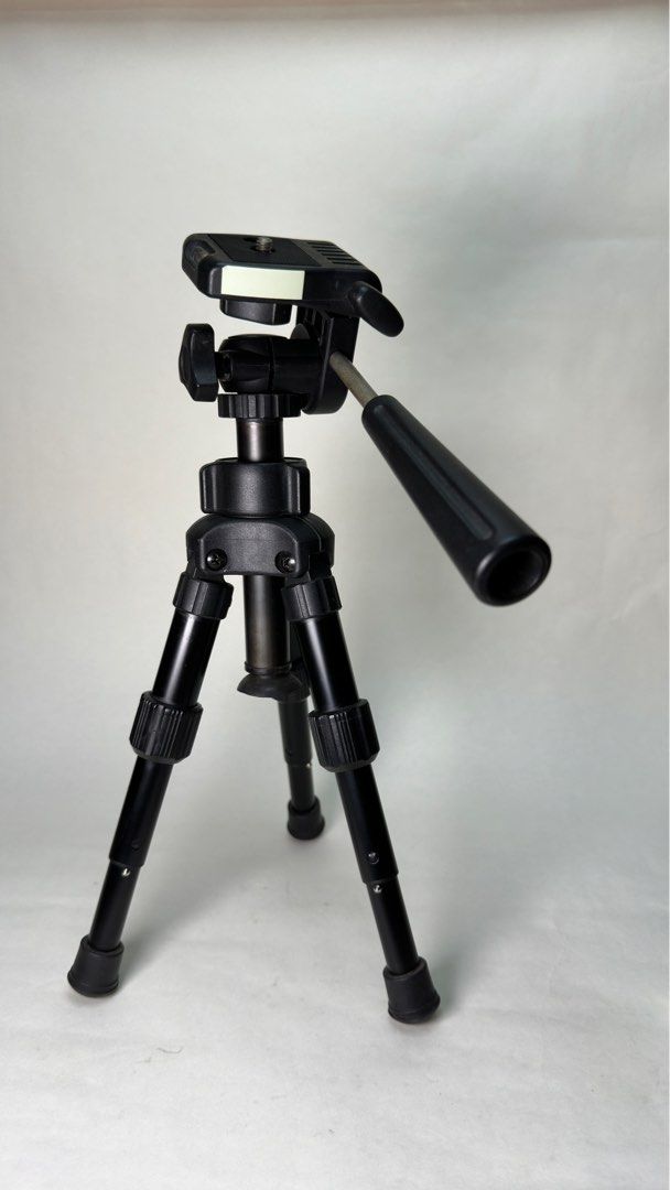 Tabletop Mini Tripod – 360° adjustable Strong,Adjustable, Smooth & Compact62865819689730113