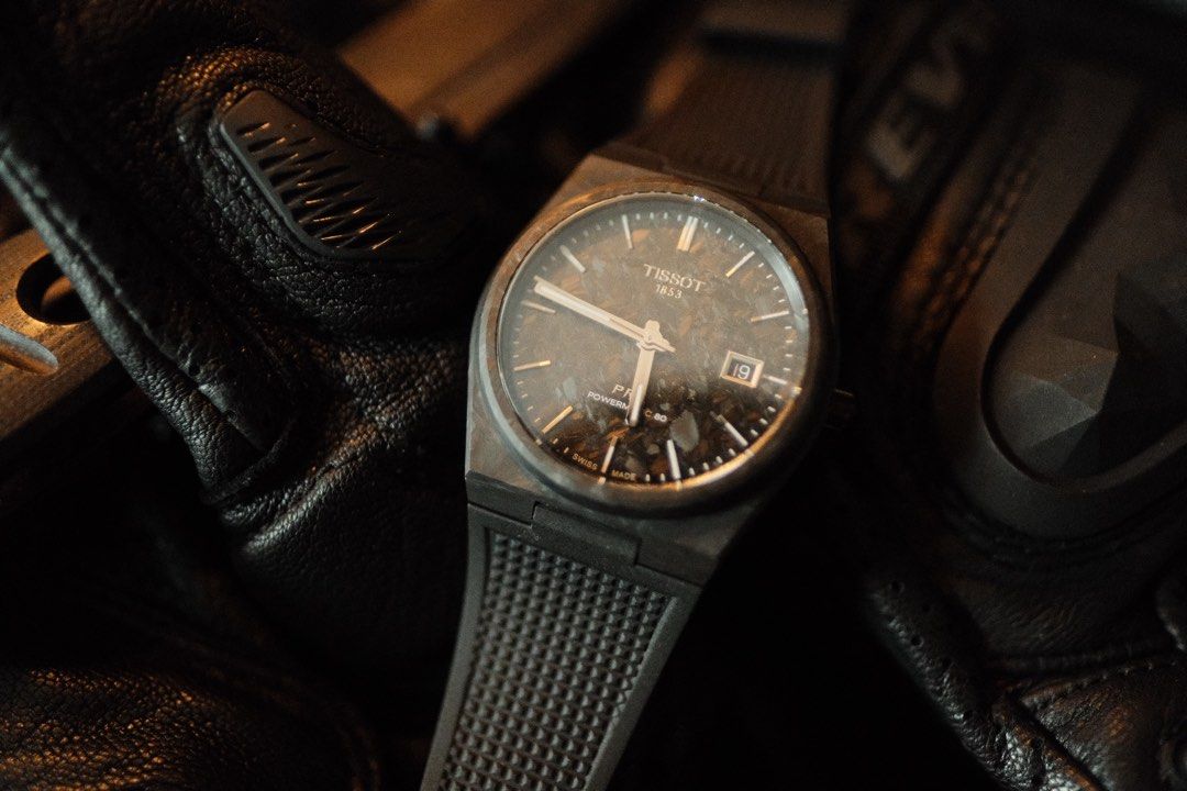Tissot PRX Powermatic 80 CARBON 40mm | 80 hour power reserve (Category: Watches) located in Singapore. Submitted by muktishw (Listing ID 1370651295, Image 2). Description: Hey! I'm selling this watch as it's too small for my taste.Finding a good owner for it. Hit me up for any queries 🤙🏼 Upon confirmation, I'll personally deliver my watch to you. .