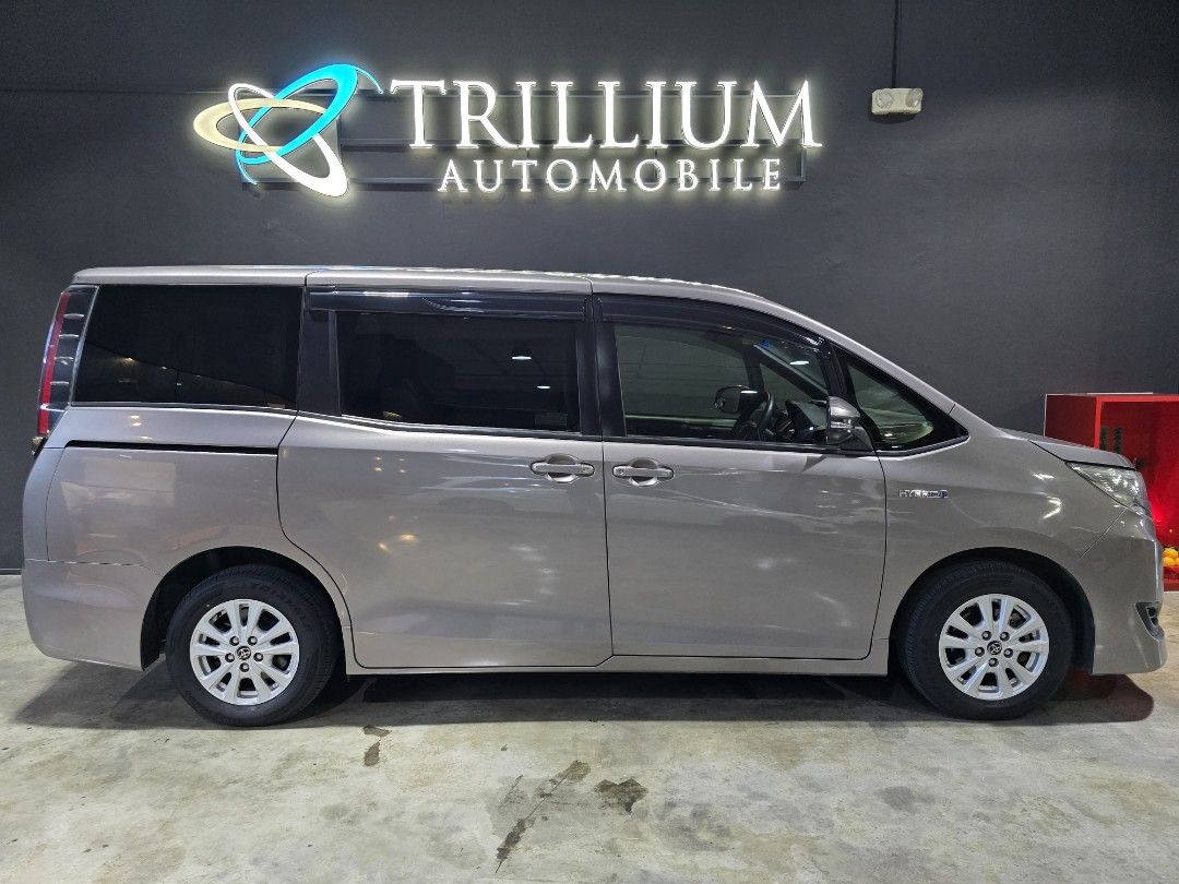 Toyota Noah Hybrid 1.8X For Rent (Category: Car Rental) located in Singapore. Submitted by trillium.auto (Listing ID 1370668809, Image 3). Description: Lowest Rates in Town! Showroom: Trillium Leasing Pte Ltd 60 jalan Lam Huat #06-56/57 Singapore 737869 Rental Terms: $700( Weekly) Min Duration: 6 Months Deposit Amount: $800 Age: Min 22 Years Old Min Driving Experience: 2 Years Malaysia Allowed: Yes Insurance : OD $2000 TP $2000 GRAB,GOJEK,TADA RY
