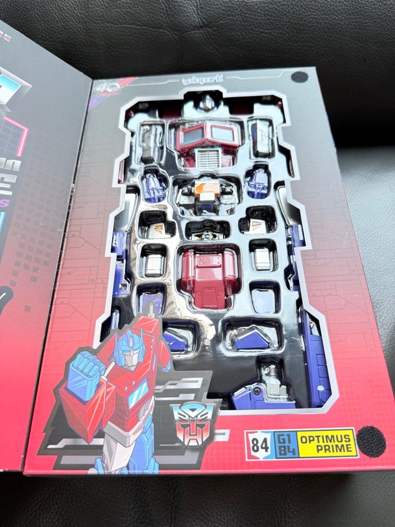 Transformers （分類：高達及模型組合）位於 Hong Kong。 由 skate1012 提交（商品編號 1370662590，圖片 2）。簡介： -Brand new。