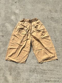 (Category: ) located in . Submitted by needclearclothes.mymaderangry (Listing ID 1370777113, Image 1). Description: .