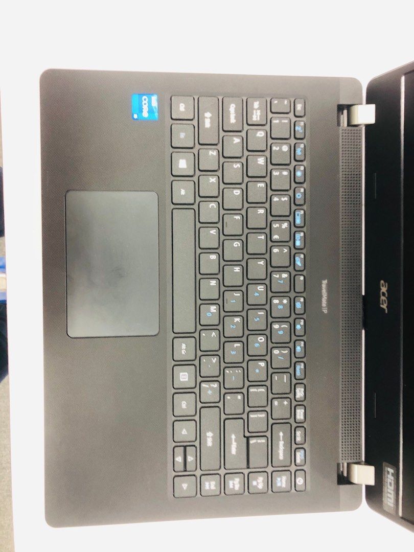 11th Gen Core i5 Cpu 16GB Ram 512GB ssd Windows 11 (Category: Laptops & Notebooks) located in Singapore. Submitted by laptop_dealsg (Listing ID 1370912089, Image 2). Description: Acer.