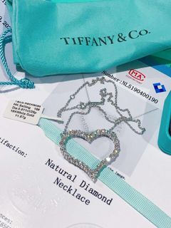 18k HK setting whitegold natural diamond heart necklace