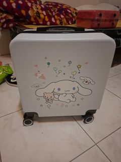 由 fufu1975066477 (刊登 ID 1370939343，圖片 1) 提交，位於 的 (類別：)，說明：。