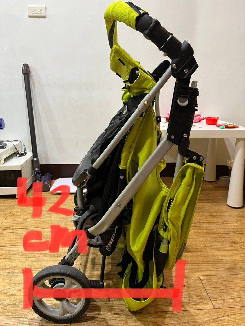 由 dodo798551687 (刊登 ID 1370867430，圖片 2) 提交，位於 台北市 (Taipei) 的 JOOVY 雙人推車 (類別：嬰兒車)，說明：JOOVY 雙人推車～空間寬敞不擁擠 一手就可收合～ 大輪子好推～置物籃超大。