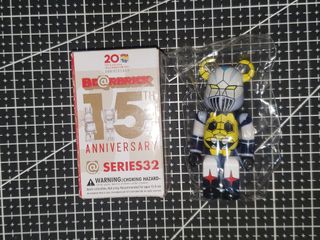 （分類：）位於 。 由 bearbrick_hk 提交（商品編號 1370930546，圖片 1）。簡介： 。