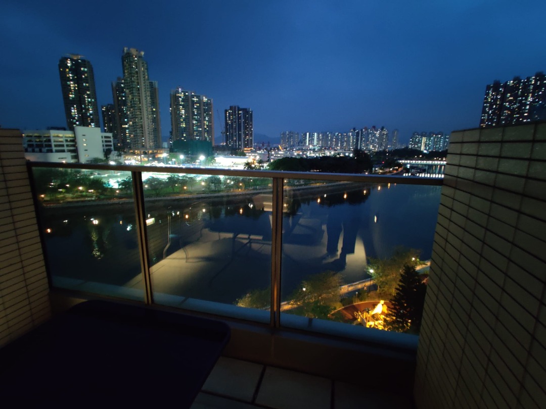 屯門弦海 業主免佣出租 特色河景露台 包傢電 224 + 120呎露台63438491639681111
