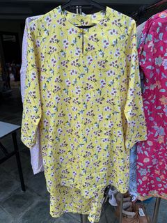 (Category: ) located in . Submitted by preloveitems___ (Listing ID 1370838590, Image 1). Description: .