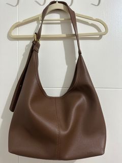 (Category: ) located in . Submitted by enaspreloved (Listing ID 1370967843, Image 1). Description: .