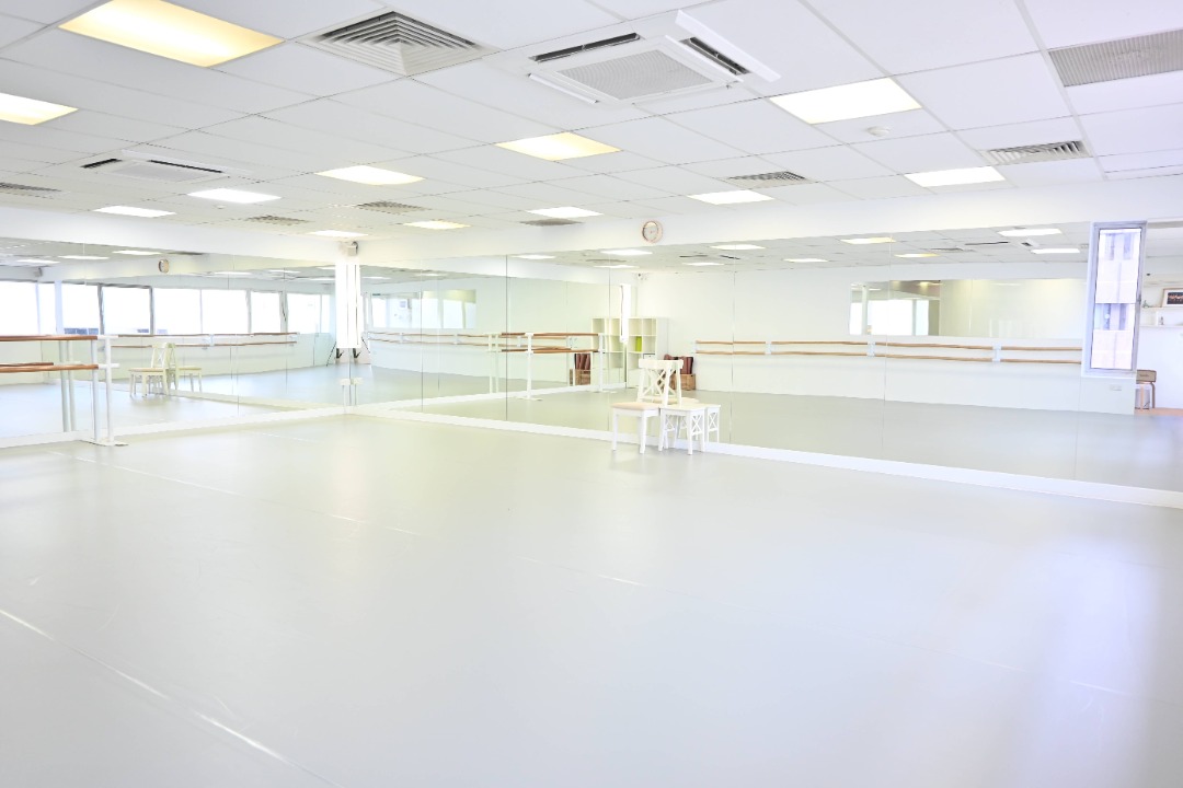 (Category: ) located in . Submitted by sky_view_dance_studio (Listing ID 1370895138, Image 1). Description: .