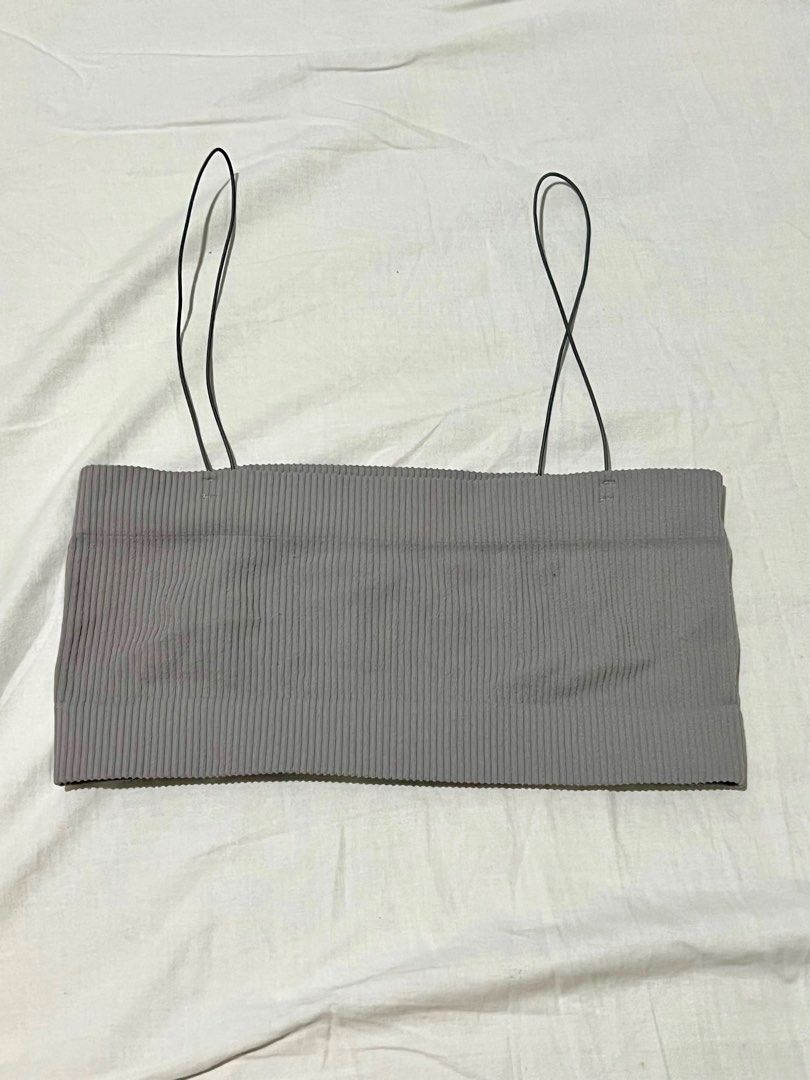 Bench bralette tube, gray (Category: Others Tops) located in Las Pinas. Submitted by iceedevclutter (Listing ID 1370848790, Image 1). Description: No issue Worn once Very stretchable.