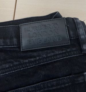 （分類：）位於 。 由 77looker 提交（商品編號 1370859334，圖片 1）。簡介： 。