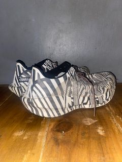 (Category: ) located in . Submitted by larioussthrift (Listing ID 1370827068, Image 1). Description: .