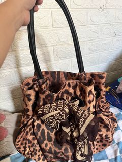 (Category: ) located in . Submitted by emsparkle (Listing ID 1370865841, Image 1). Description: .