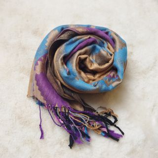 (Category: ) located in . Submitted by preloved_item_ (Listing ID 1370894735, Image 1). Description: .