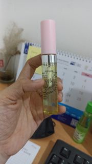 (Kategori: ) berada di . Dikirim oleh prelovedbyfaniyuki (ID iklan 1370805775, Gambar 1). Deskripsi: .