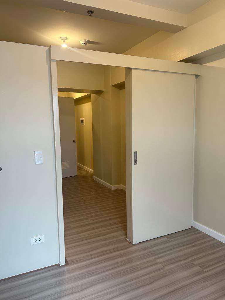 (Category: ) located in . Submitted by cruzhans (Listing ID 1370801219, Image 1). Description: .