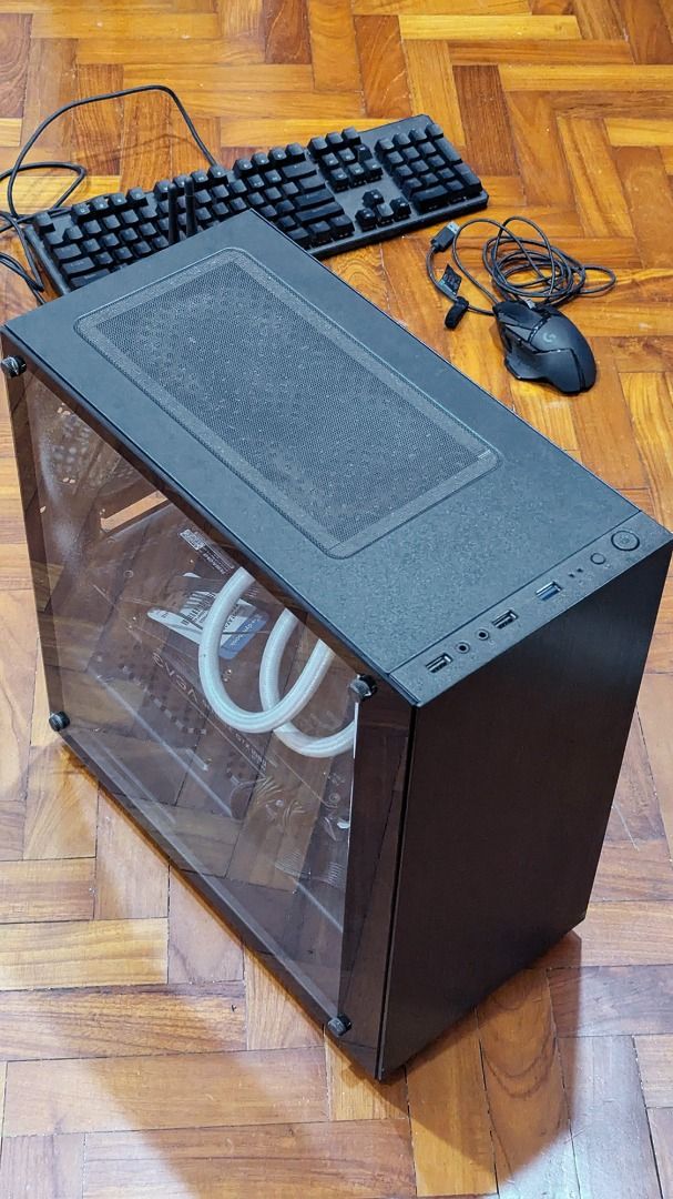 Gaming PC Desktop + Gaming Keyboard & Mouse + 1 TB Upgrade - S$400 (Great Condition) (Category: Desktops) located in Singapore. Submitted by matchabananana (Listing ID 1370964871, Image 2). Description: Selling a well-maintained custom-built PC setup, perfect for gaming, work, or general use. The PC has been upgraded with an additional 1 TB SATA III SSD for even faster storage. Ideal for anyone who wants a budget-friendly yet powerful system. The