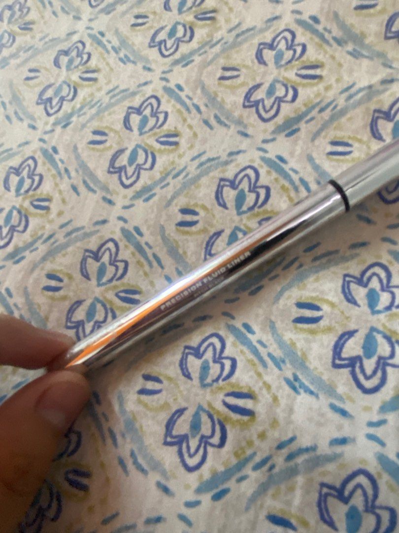 Issy precision liquid eyeliner [fixed] (Category: Makeup) located in Manila. Submitted by cinnabonlo (Listing ID 1370827475, Image 2). Description: - used 2x - no box .