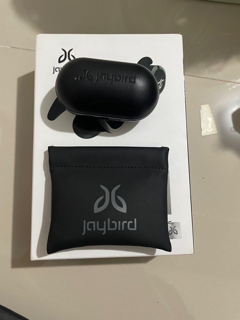 Jaybird RUN True Wireless Sport Headphones (Category: Headphones & Headsets) located in Quezon City. Submitted by lesliemercado (Listing ID 1370900662, Image 2). Description: Price: ₱950 Condition: Excellent, complete with box and accessories • Secure-fit and sweat-proof — perfect for workouts • Custom sound via Jaybird app • Comes with original box, charging case, extra ear tips/wings, and pouch • Barely used RFS: Decluttering.