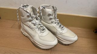 （分類：）位於 。 由 pplki 提交（商品編號 1370919785，圖片 1）。簡介： 。