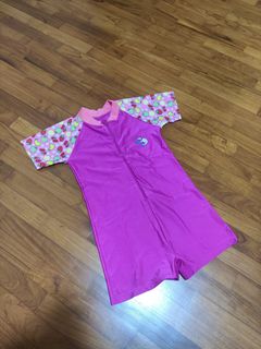 (Category: ) located in . Submitted by mummyk2 (Listing ID 1370932929, Image 1). Description: .