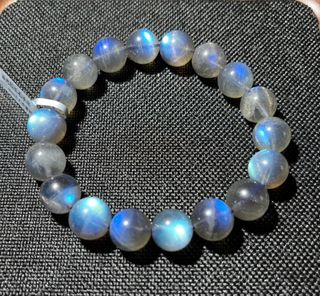 (Category: ) located in . Submitted by precious.stones (Listing ID 1370889488, Image 1). Description: .