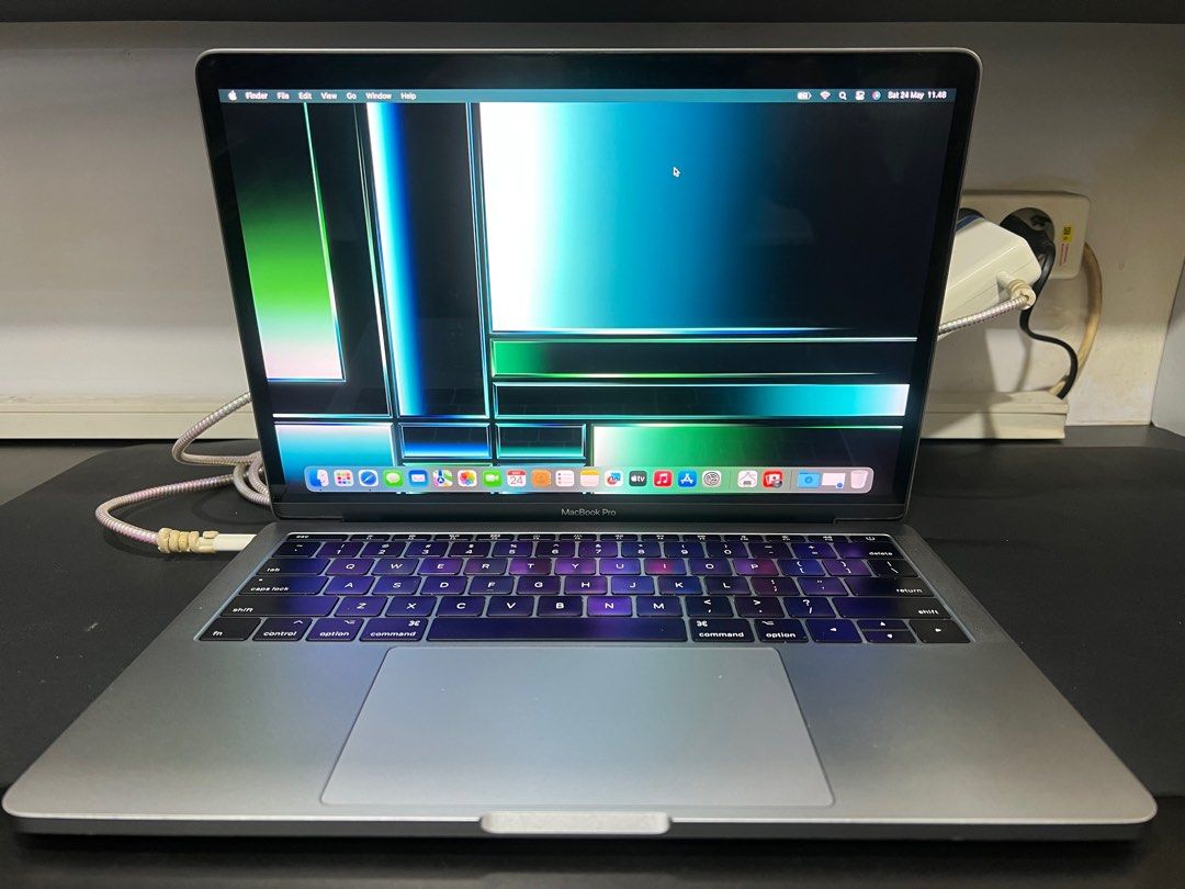 Macbook Pro 13 inch 2017