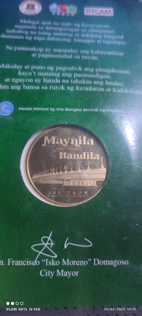 MANILA COMMEMORATIVE TOKEN IN GLASS FRAME (Category: Currency) located in Quezon City. Submitted by mogan27 (Listing ID 1370917627, Image 2). Description: MANILA COMMEMORATIVE TOKEN IN GLASS FRAME 1500 FREE SHIPPING 2PCS AVAILABLE.