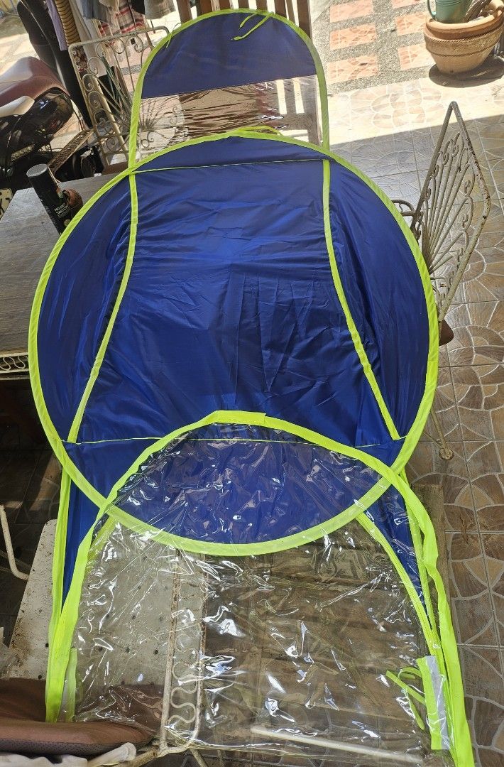 Motorbikes E-bikes Canopy Umbrella (Category: Umbrellas) located in Marikina City. Submitted by luiliam (Listing ID 1370813942, Image 2). Description: Canopy Umbrella for E-Bikes or Motorcycles -Never Been Used -Good as New -with minimal dust due to storage place.