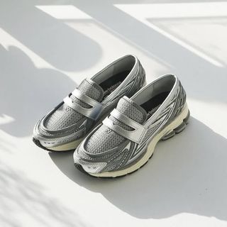(Category: ) located in . Submitted by solefindsphilippines (Listing ID 1370900139, Image 1). Description: .