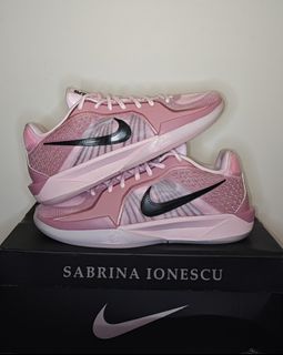 (Category: ) located in . Submitted by sportswear___store (Listing ID 1370958050, Image 1). Description: .