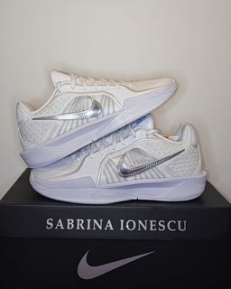 (Category: ) located in . Submitted by sportswear___store (Listing ID 1370958573, Image 1). Description: .