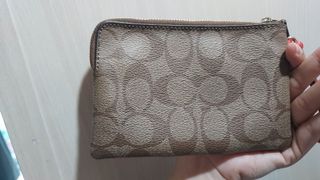 (Category: ) located in . Submitted by ad_preloved28 (Listing ID 1370866403, Image 1). Description: .