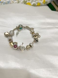 （分類：）位於 。 由 vibethevibes 提交（商品編號 1370968822，圖片 1）。簡介： 。
