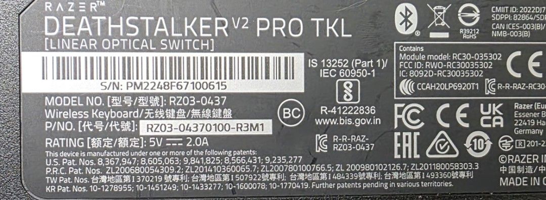 Razer Deathstalker V2 Pro TKL (Category: Computer Keyboard) located in Singapore. Submitted by shafie_cheffie (Listing ID 1370902033, Image 2). Description: No box, all original accessories included. lightly used and I have switched gaming to my laptop.FOC key cap remover tool..