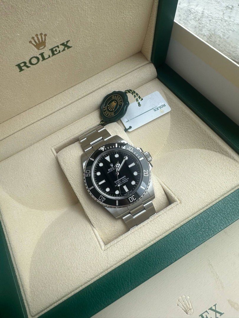 Rolex Submariner No Date 2025 (Category: Luxury Watches) located in Pasig City. Submitted by Watchaholics (Listing ID 1370868056, Image 1). Description: SELLING SUPER LOW‼️‼️ Rolex Submariner No Date 2025 Ref. 124060 Brand New | Unresized | Unworn Complete Set Warranty Valid Until 2030 Lowest in the market💪💪 For 680k Kindly DM me for interested buyers Thanks admin😉.