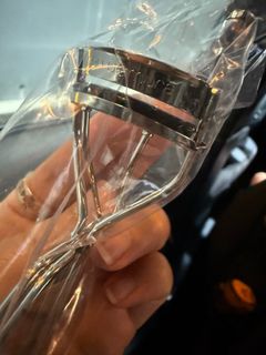 Shu uemura 睫毛鉗64232527699201110