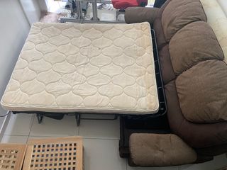 (Category: ) located in . Submitted by kassimy (Listing ID 1370867255, Image 1). Description: .