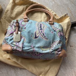 (Kategori: ) berada di . Dikirim oleh catcatswor51810 (ID iklan 1370898851, Gambar 1). Deskripsi: .