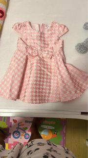 (Category: ) located in . Submitted by anooshas (Listing ID 1370907975, Image 1). Description: .